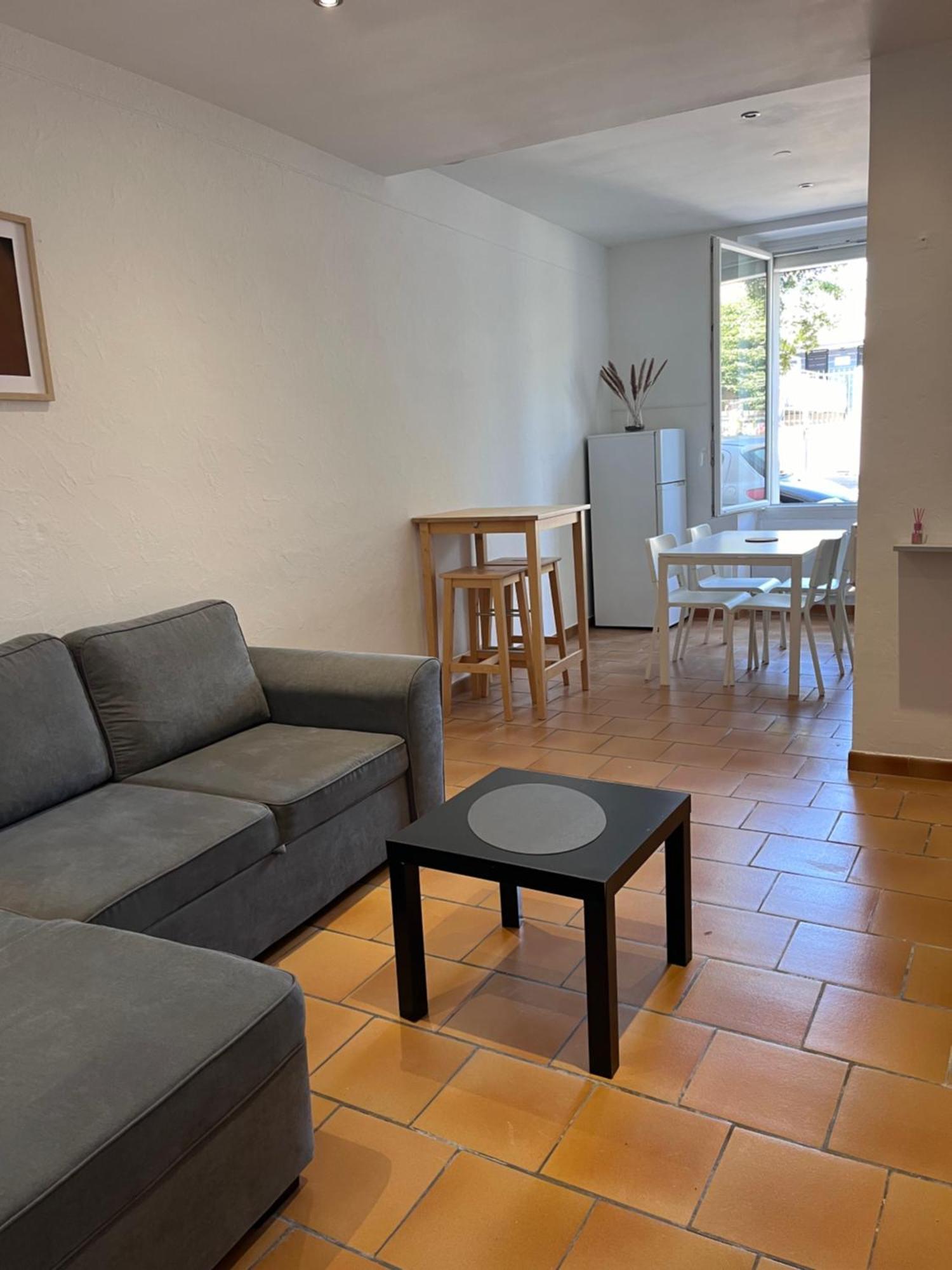 Charmant T2 En Plein Centre Ville De Cavaillon Εξωτερικό φωτογραφία